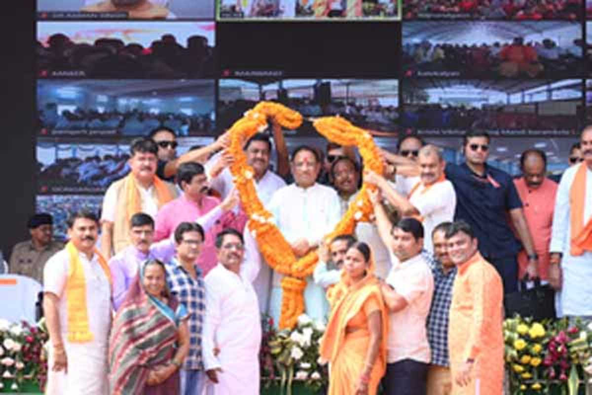 छत्तीसगढ़ में पीएम मोदी की एक और गारंटी पूरी, कृषक उन्नति योजना के तहत किसानों के खाते में भेजी गई रकम